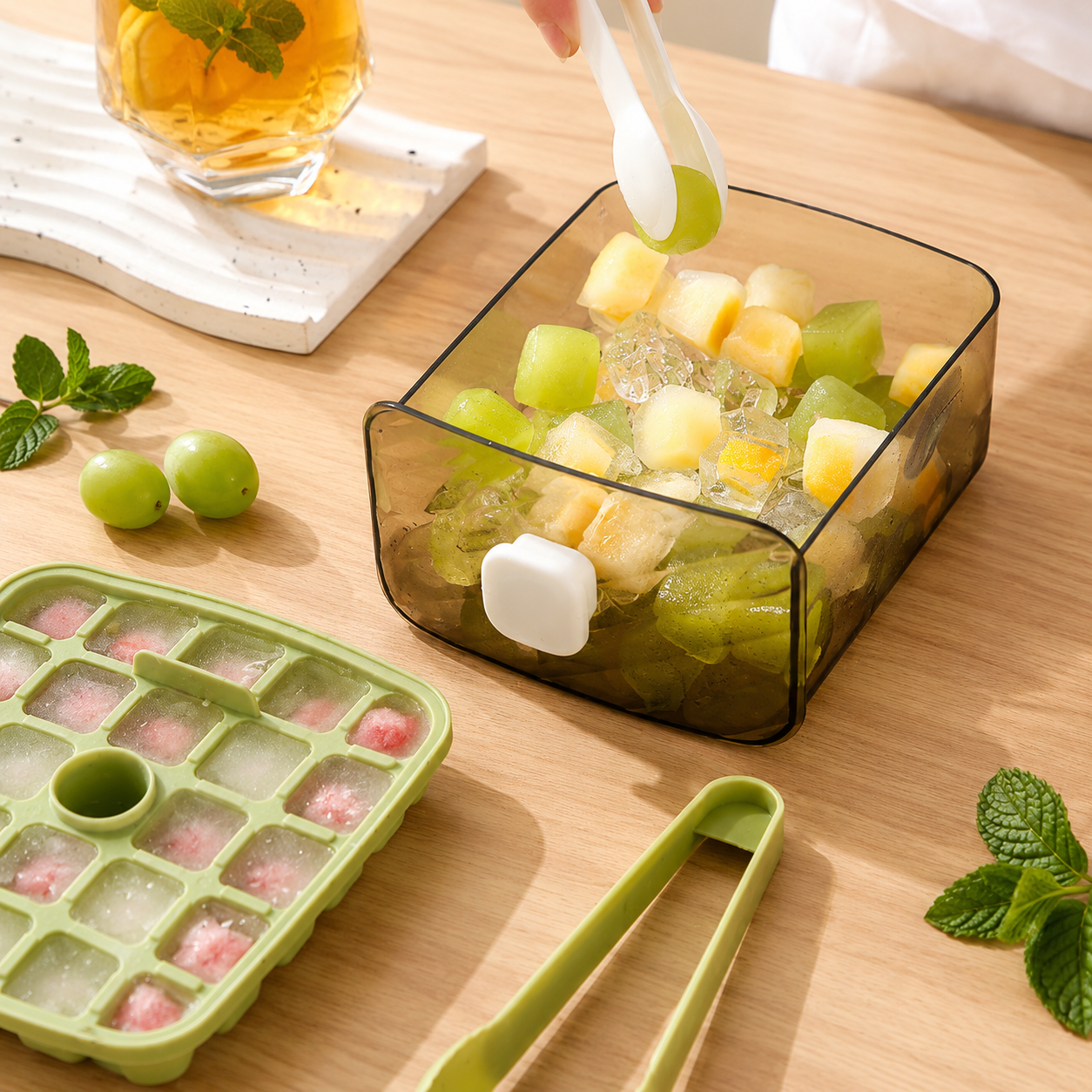 🔥 50% OFF Flash Sale❄️Handled Press-Type Ice Cube Tray (Double-Layer)