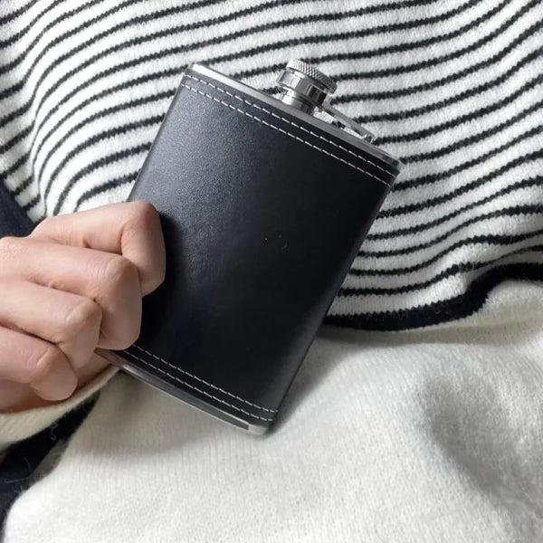 🖤Last day Promotion🔥8oz Portable Stainless Steel Whiskey Flask